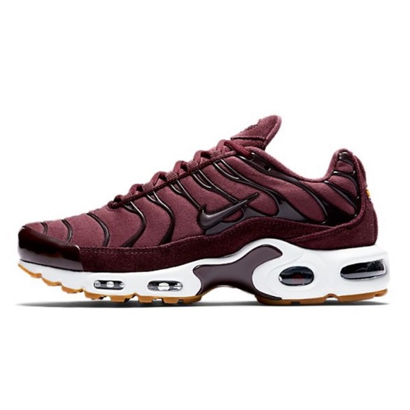 ✔️NIB✔️ NIKE Air Max Plus TN SE Burgundy Crush